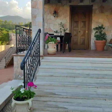 Bed & Breakfast Emy 2*