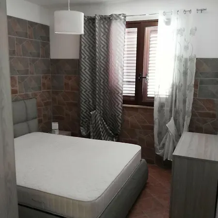 Bed & Breakfast Emy 2*